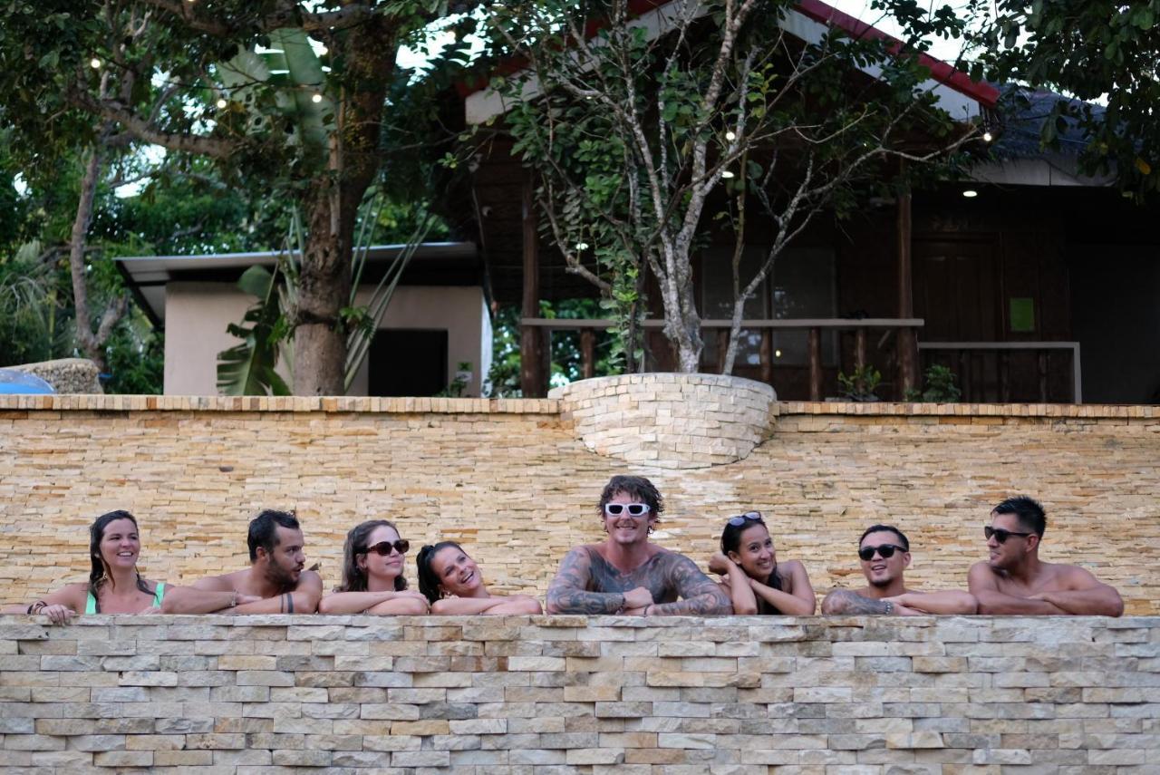 Mad Monkey Siquijor Hostel Kültér fotó