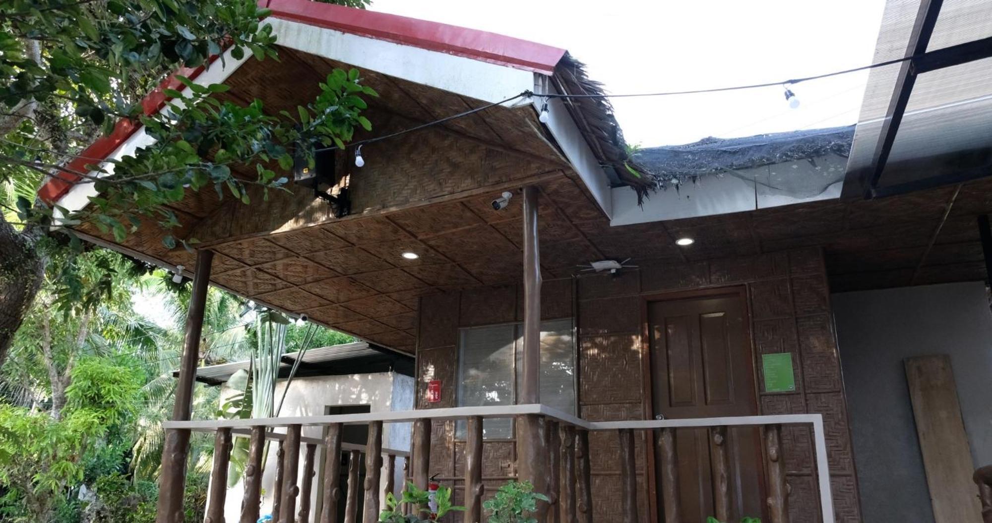 Mad Monkey Siquijor Hostel Kültér fotó